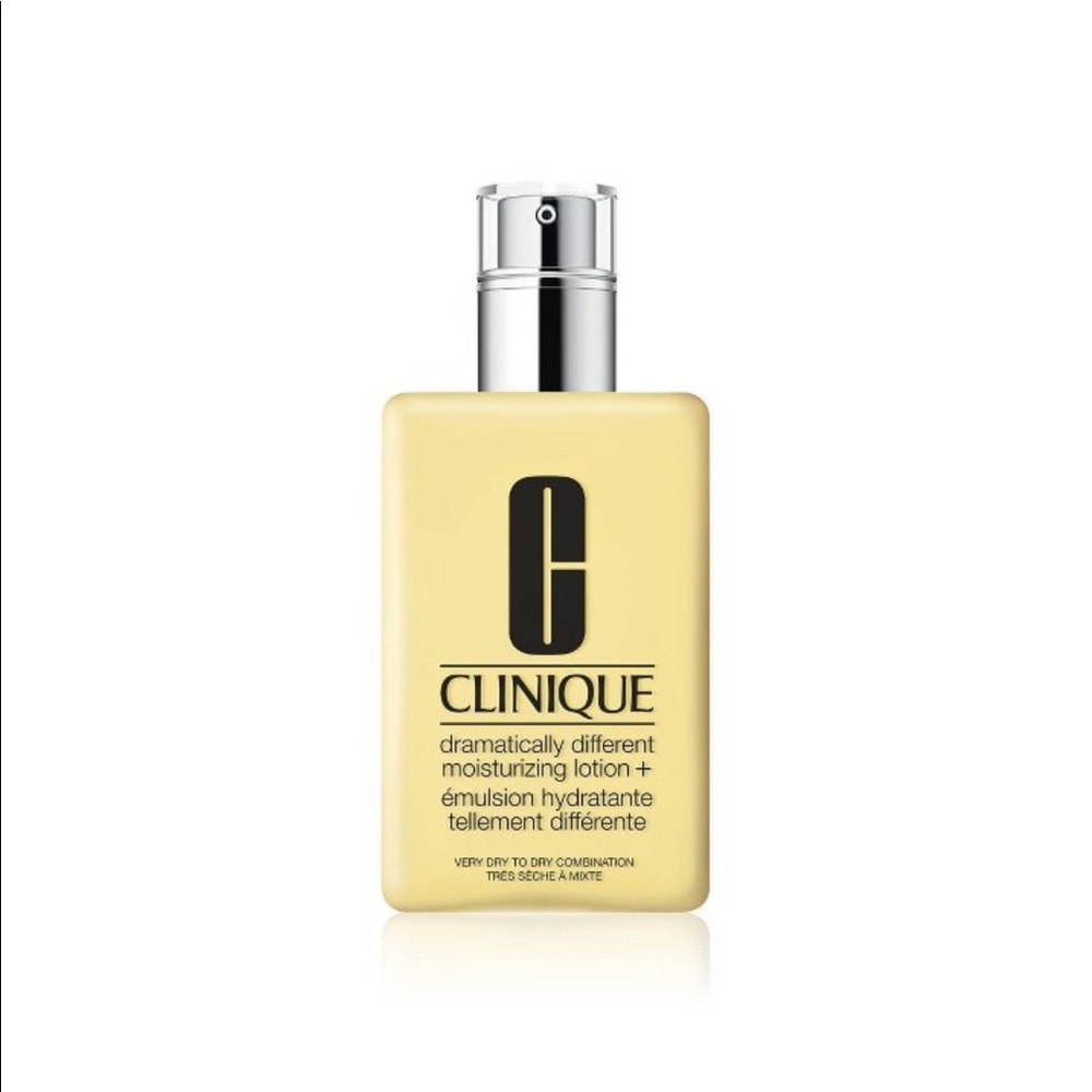 New in box Clinique Dramatically Different Moisturizing Lotion with pump